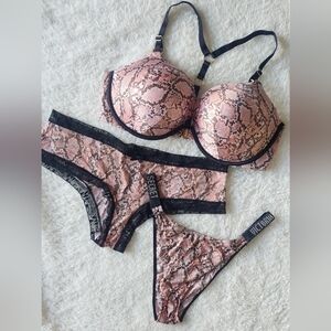 VICTORIA'S SECRET VERY SEXY PUSH-UP BRA AND 2 PANTIES BUNDLE